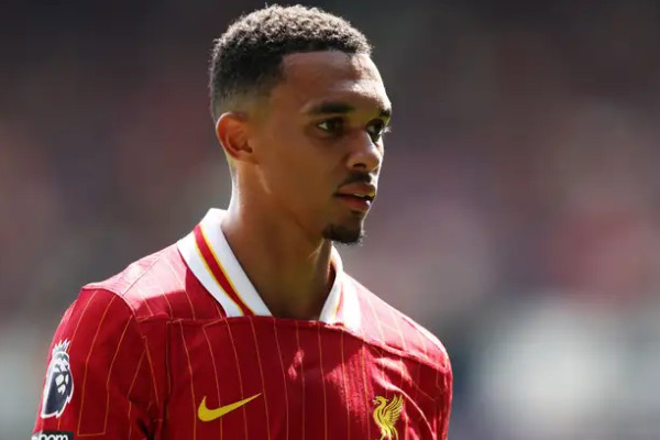 特伦特给皇马转会带来了希望，同时向利物浦发出了奖杯警告