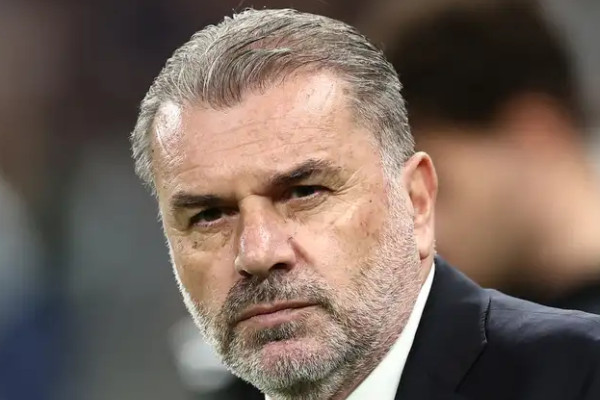 热刺0-1战败水晶宫,博斯特科格鲁引球迷怒批