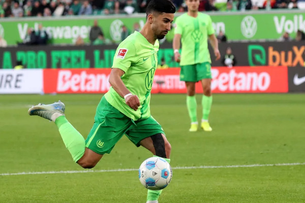 穆罕默德·阿莫拉救主,沃尔夫斯堡1-1战平奥格斯堡